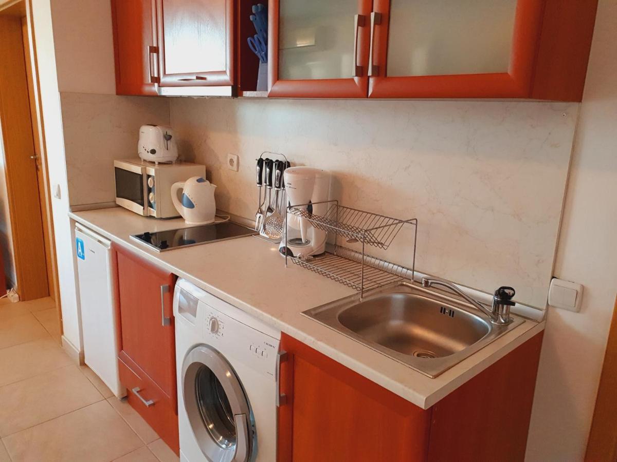 Apartment Ashton Hall - Sonnenstrand - Ost Sunny Beach Eksteriør billede
